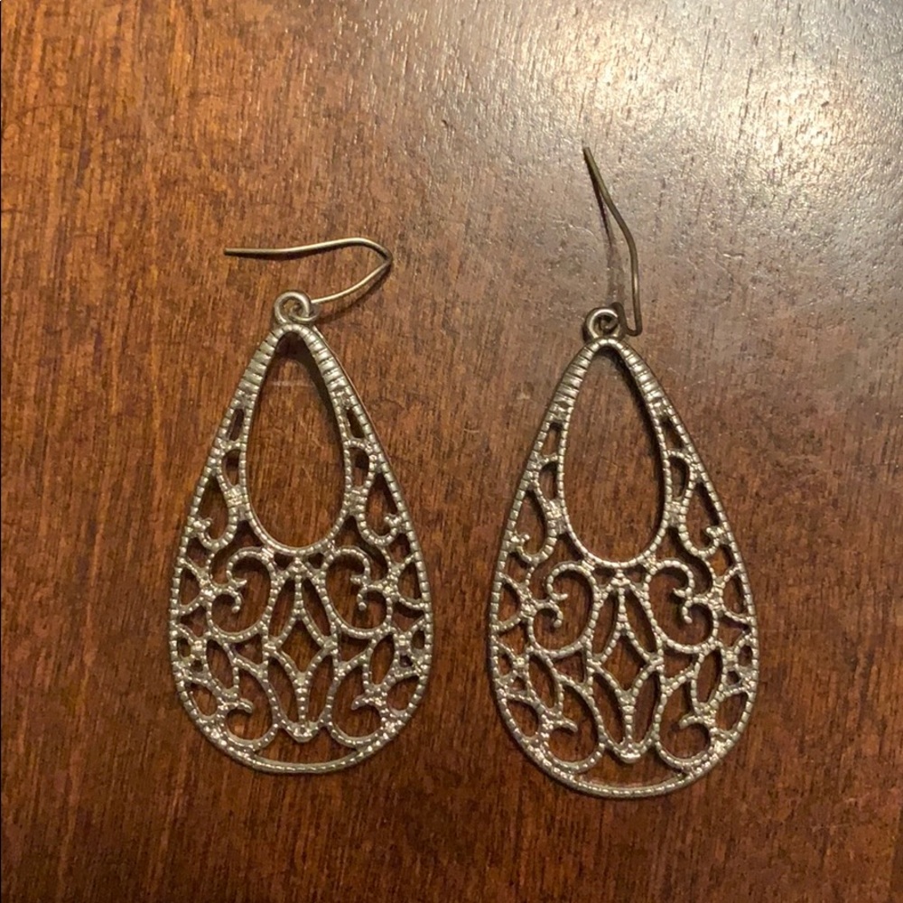 🛍 4/$20 🛍 Statement Earrings